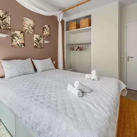 L'ombrage Des Mimosas A Village Apartamento *